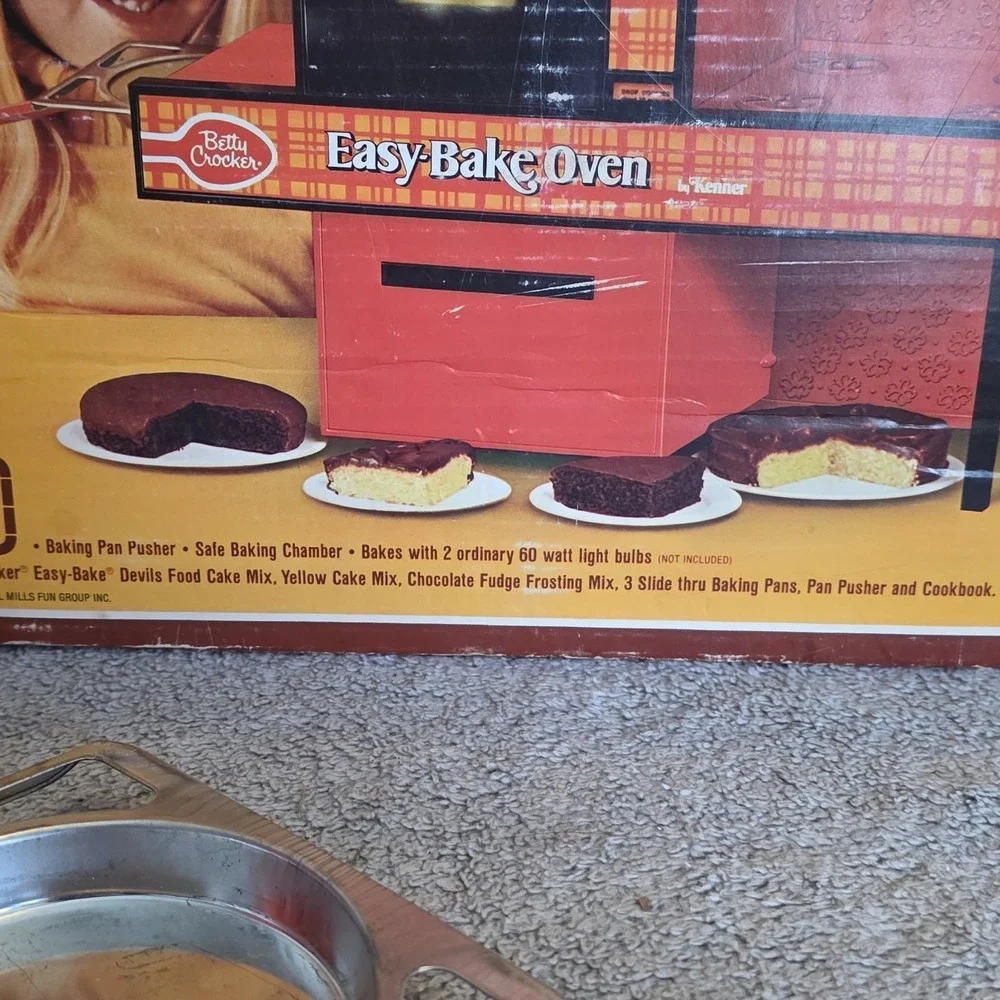 1973 Kenner Betty Crocker Easy-Bake Oven Model 1370 Orange Working Vintage